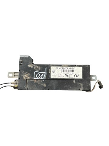Підсилювач сигналу антени A2038207989 MERCEDES
