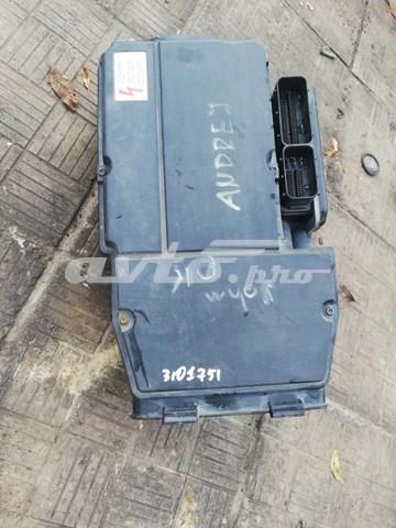 Елемент повітряного фільтра A2710940204 MERCEDES