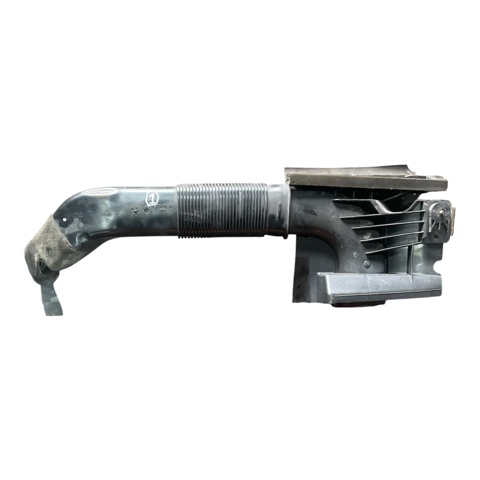 Повітроприймач AG919E635AE FORD