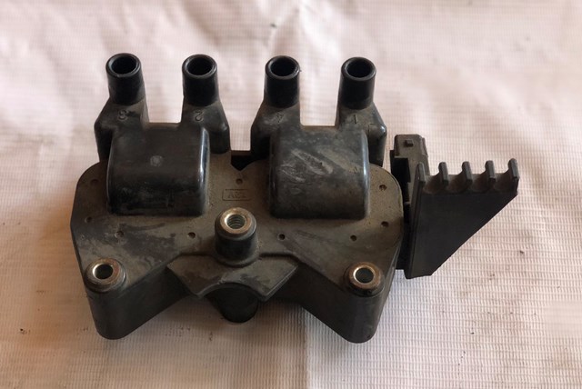 Котушка запалювання BAEQ067 MAGNETI MARELLI