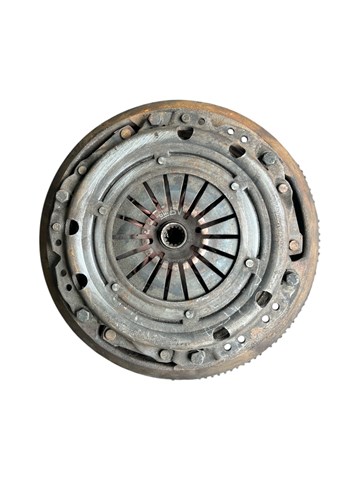 Маховик зчеплення R90400169 OPEL