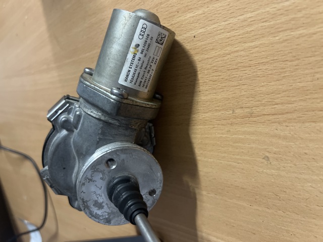 Блок управління турбіною 06L145614B VAG
