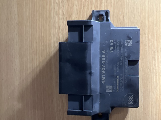 Прилади й апаратура діагностики 4M1907468A VAG