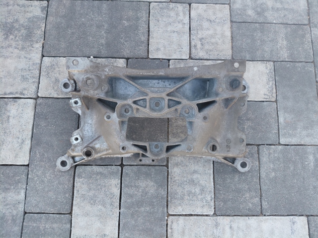 Кріплення коробки передач 80A399262BA VAG
