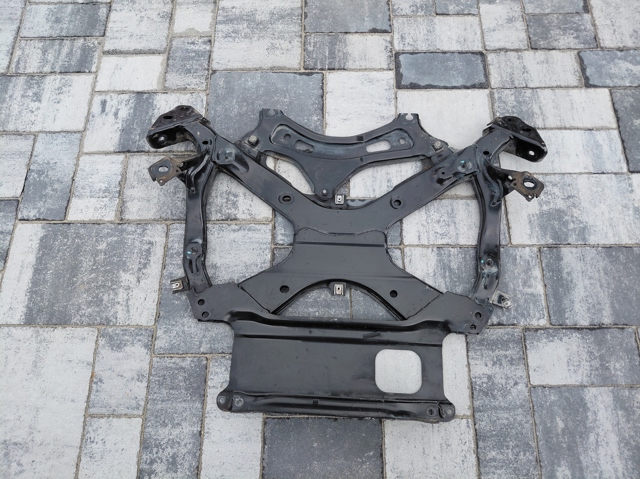 Передня балка 80B399347L VAG