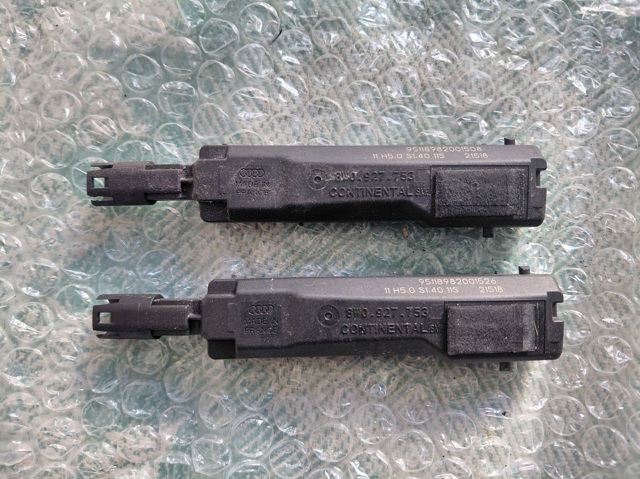 Датчик закривання дверей (кінцевий вимикач) 8W0927753 VAG