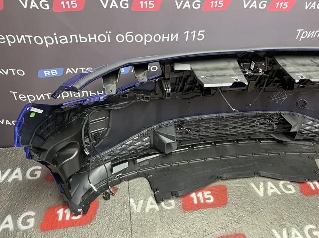 Кожух бампера переднього 11A807217GRU VAG