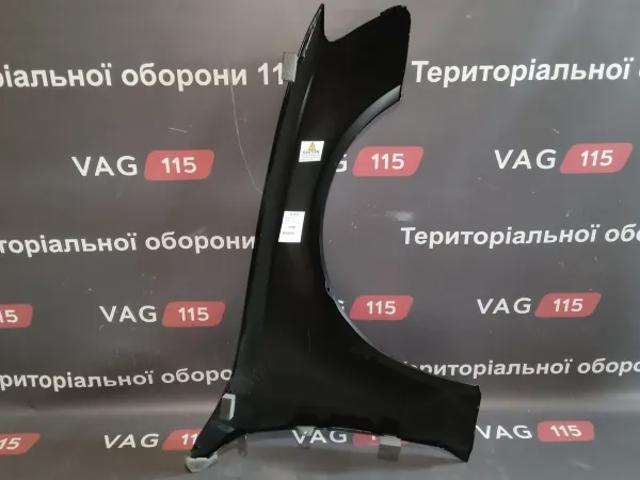 Бічна частина передня ліва 133701 POLCAR