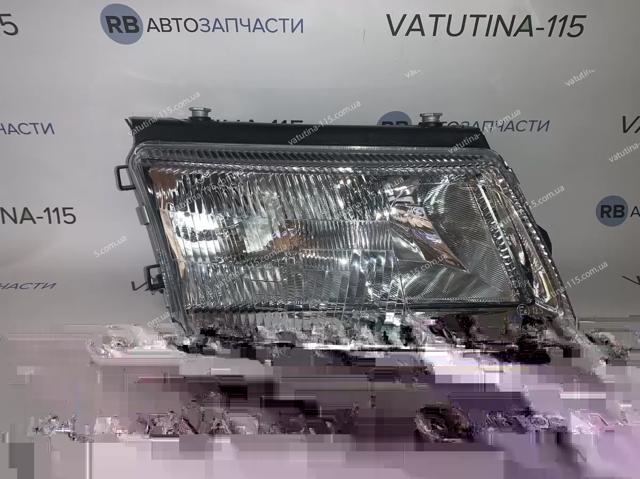 Фара передня права 1AF007620061 HELLA