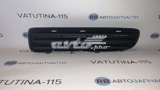 Решітка переднього бампера, ліва 1U0807367B01C VAG