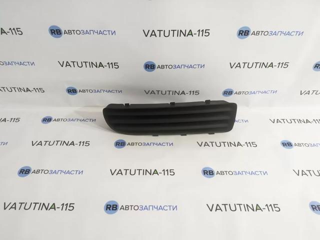Решітка переднього бампера, права 1U0807368B ELIT