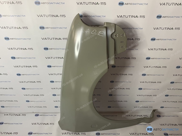 Переднє праве крило 1U0821106B VAG