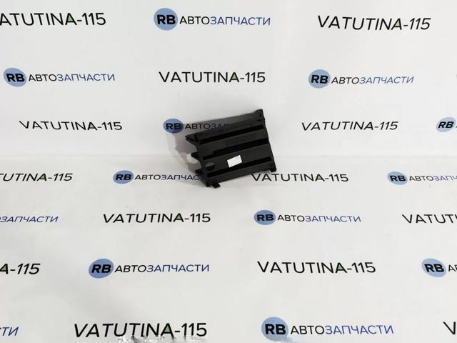 Решітка переднього бампера, ліва 1Z0853665B41 VAG
