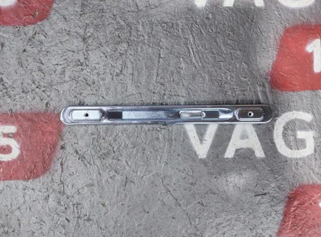Кронштейн бампера заднього 1Z5807147 VAG