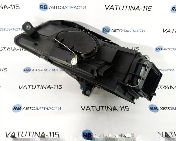 Фара комбінована, передня 3C0941752G VAG