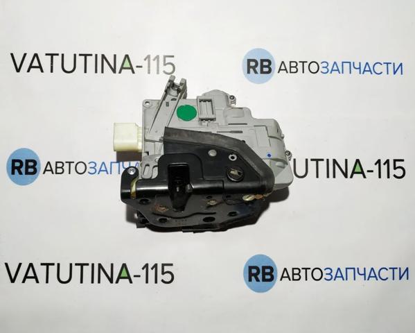 Замок задніх дверей, правих 3C4839016B VAG