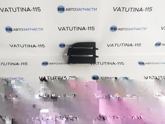 Решітка переднього бампера, ліва 3T08536659B9 VAG