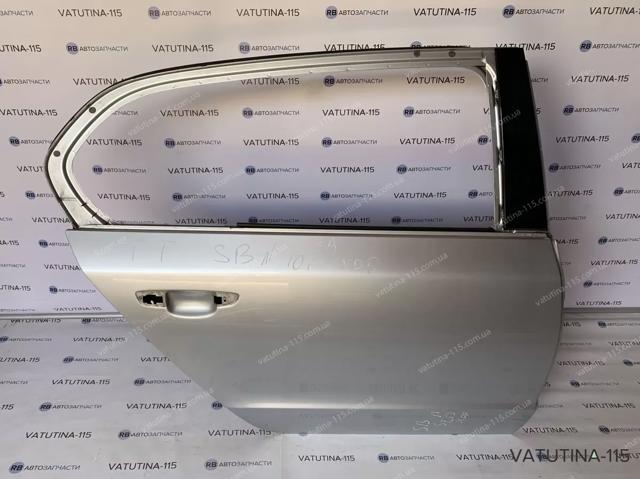 Двері задні в зборі 3T5833056 VAG