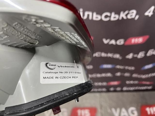 Задні ліхтарі 3U5945112 VISTEON