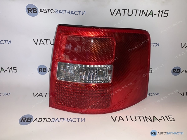 Ліхтар задній правий 4B9945096F3FZ VAG