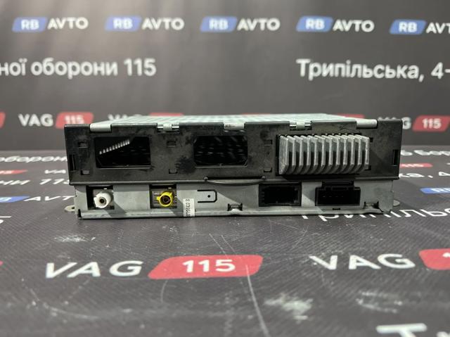 Блок керування мультимедійний 4E0035541S VAG