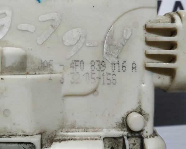 Замок задньої дверї, правої 4F0839016A VAG