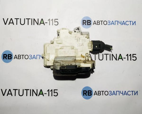 Замок задньої двері, лівої 4F0839016C VAG