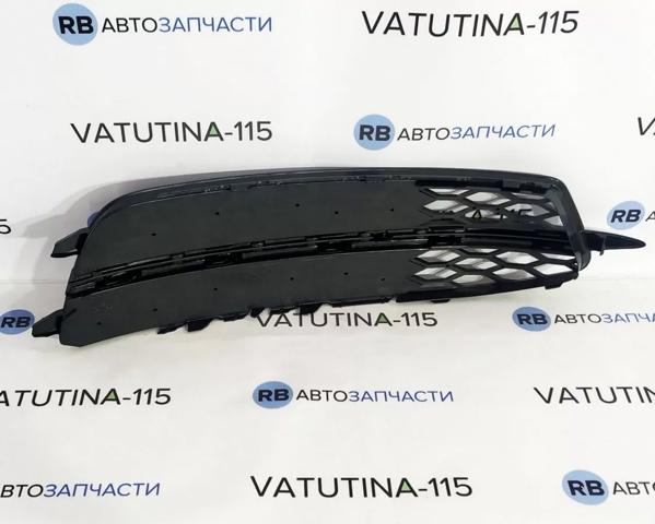 Решітка переднього бампера, ліва 4G0807681D9B9 VAG