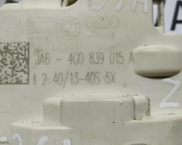 Замок задньої двері, лівої 4G0839015A VAG