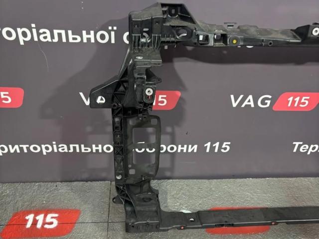 Оперення в зборі 4M0805594E VAG
