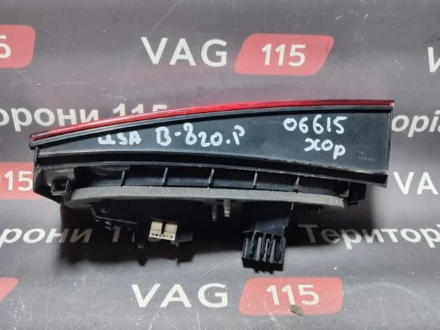 Ліхтар задній лівий, внутрішній 561945093M VAG