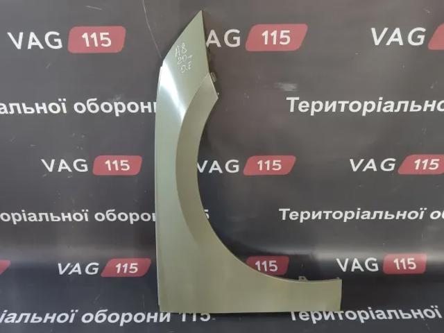 Переднє праве крило 5E3821106B VAG