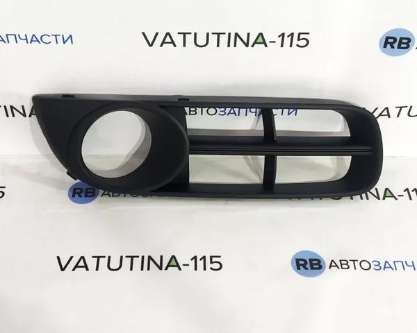 Заглушка протитуманки передньої правої 5J08536669B9 VAG