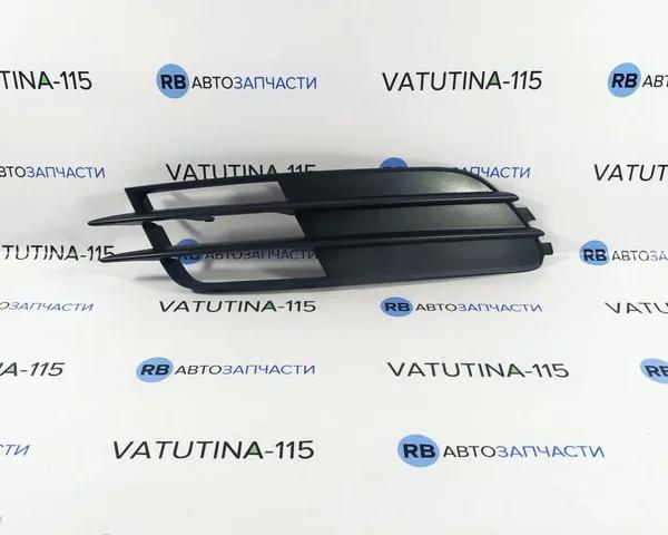 Заглушка, решітка протитуманних фар бампера переднього, ліва 6502070032915P 4MAX