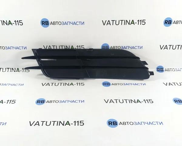Решітка переднього бампера, права 6502070032916P 4MAX