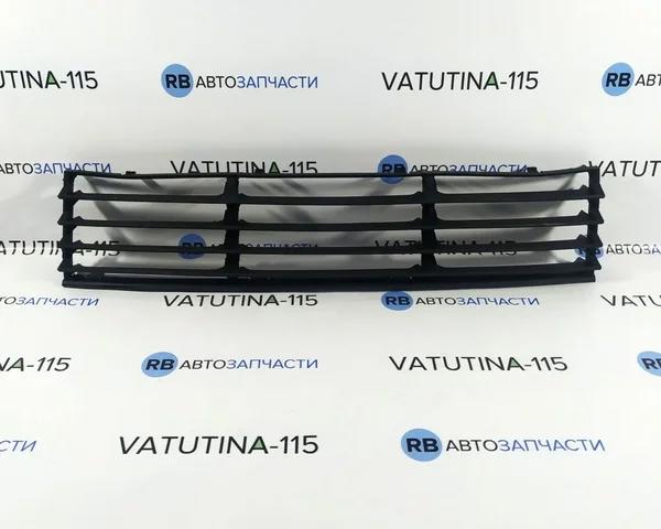 Решітка переднього бампера, центральна 6502079539992P 4MAX