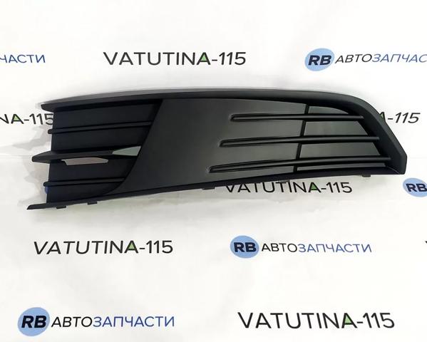 Решітка переднього бампера, ліва 6V08073679B9 VAG