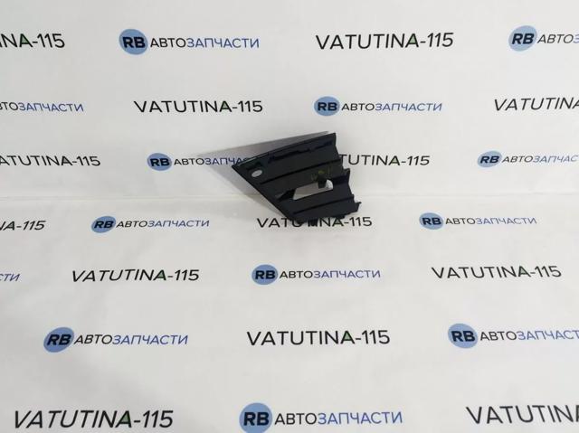 Заглушка під протитуманні фари, ліва 6V08536659B9 VAG