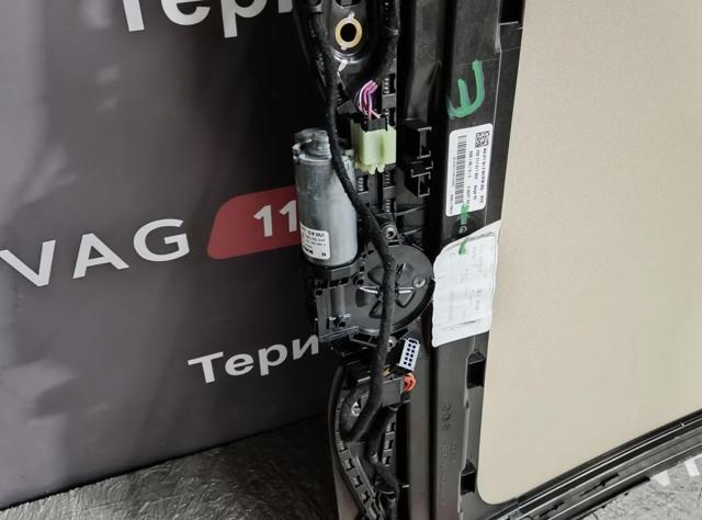 Деталі люків облицювання кузова 80A877049F VAG