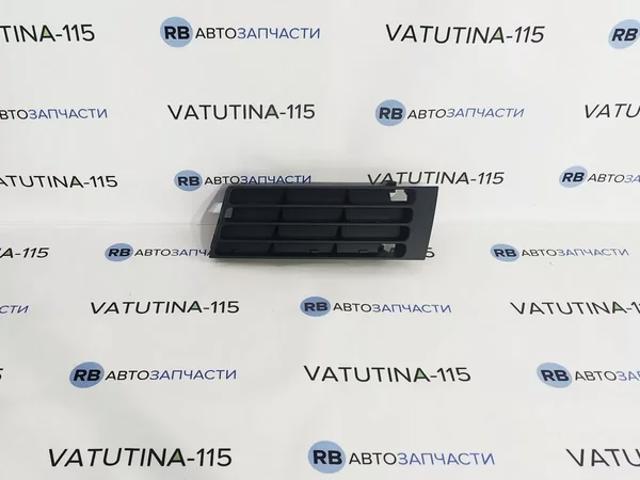 Решітка переднього бампера, ліва 8D0807345AB3FZ VAG