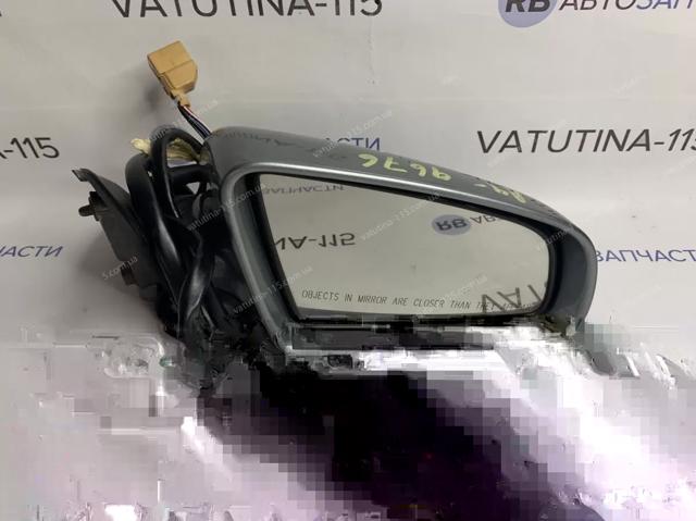 Корпус дзеркала заднього виду, правий 8E1858532AA01C VAG
