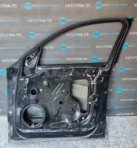 Пасажирські передні двері 8R0831052E VAG