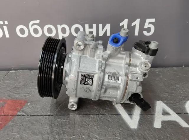 Компресор кліматичної установки 8W0816803J VAG
