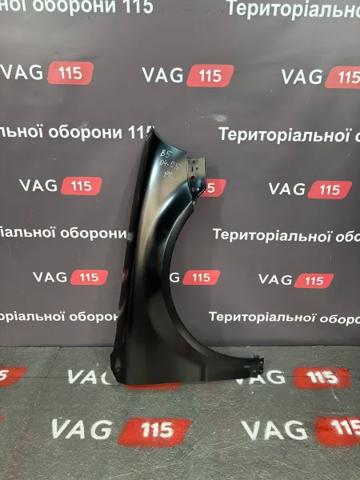 Переднє праве крило 9549021 POLCAR