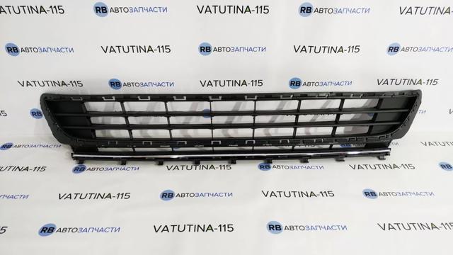 Решітка переднього бампера, центральна 95C22710 POLCAR