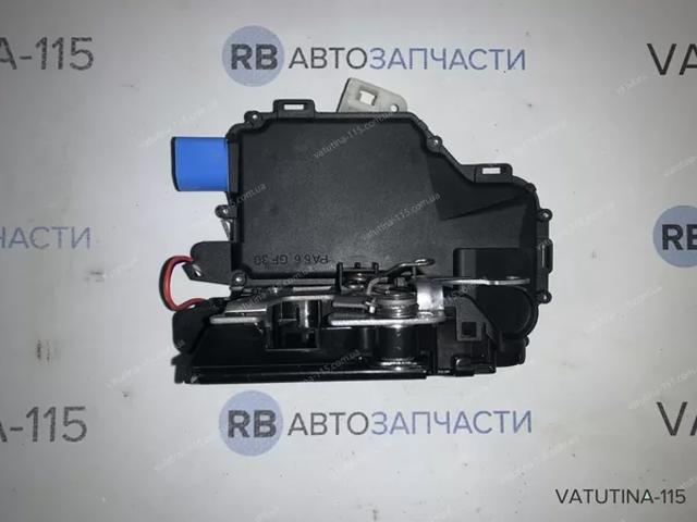Замок задньої двері, лівої 98390757201 VIKA