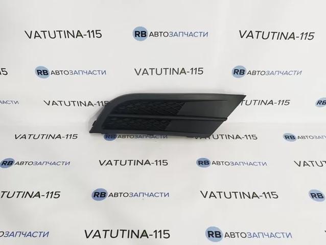 Решітка переднього бампера, права FP7435914 FPS