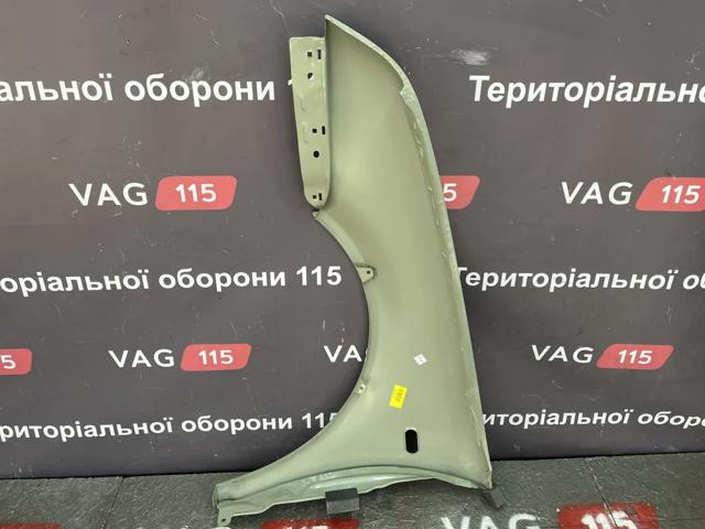 Переднє праве крило PVW10026KAR SIGNEDA