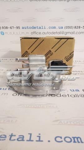 Кришка корпусу паливного фільтра 2338051040 TOYOTA