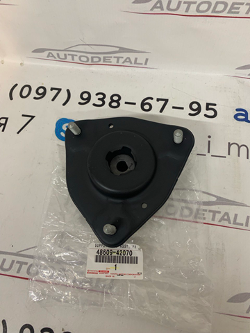 Опора стійки амортизатора переднього 4860942070 TOYOTA